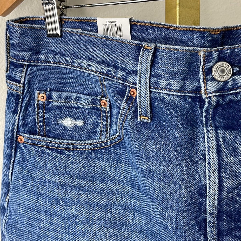 Levi’s Premium High-Rise Deconstructed Mini Skirt - Picture 6 of 9